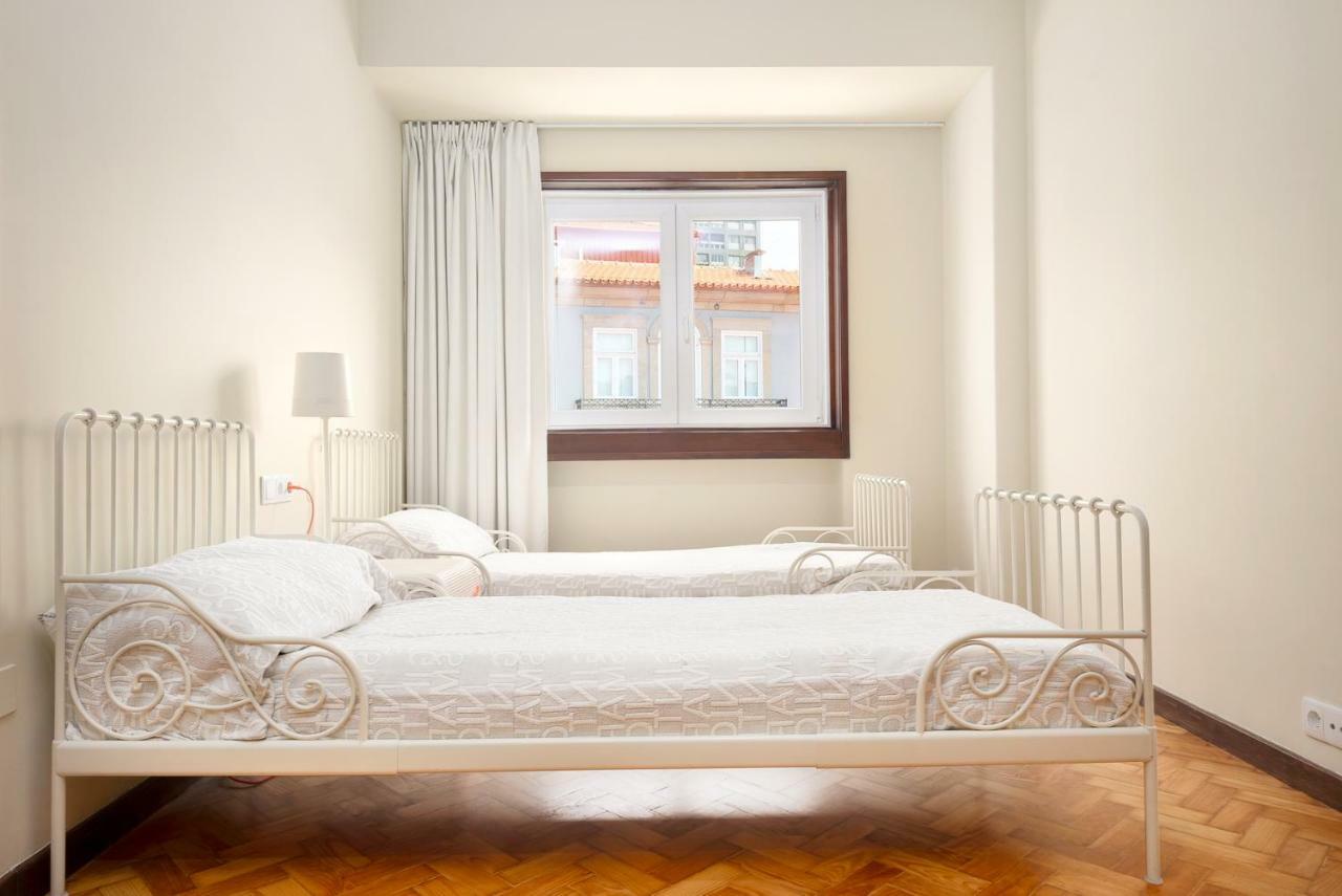 Big Families & Groups Bonjardim Views 5 Bedrooms 3 Bathrooms بورتو المظهر الخارجي الصورة