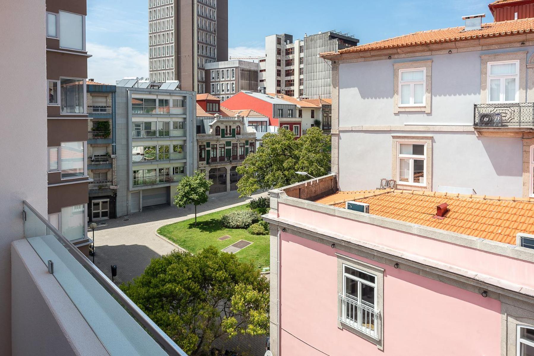Big Families & Groups Bonjardim Views 5 Bedrooms 3 Bathrooms بورتو المظهر الخارجي الصورة