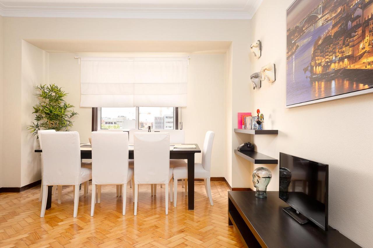 Big Families & Groups Bonjardim Views 5 Bedrooms 3 Bathrooms بورتو المظهر الخارجي الصورة